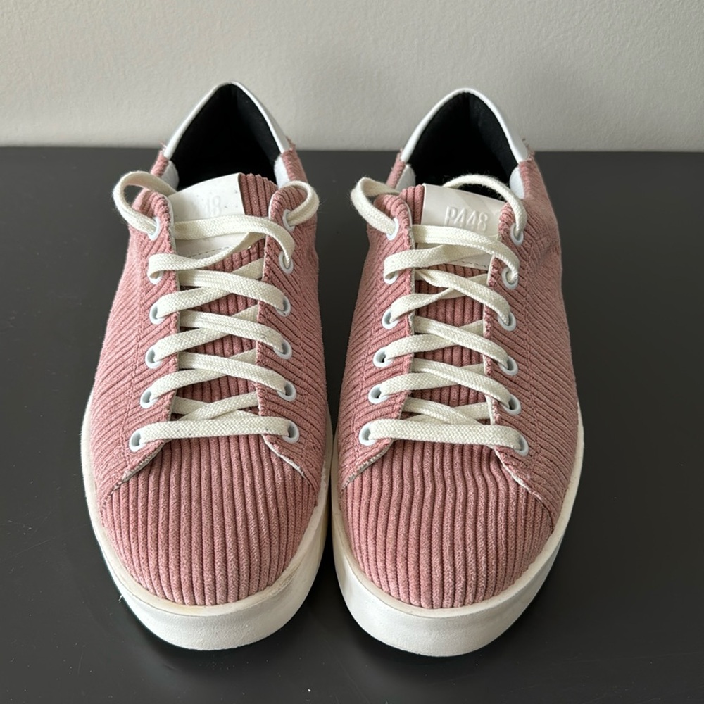 P448 Sneakers